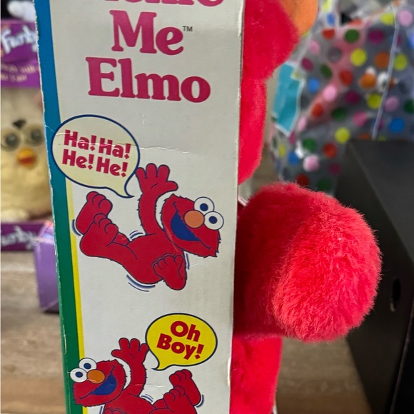 Original tickle me Elmo - Picture 4 of 6